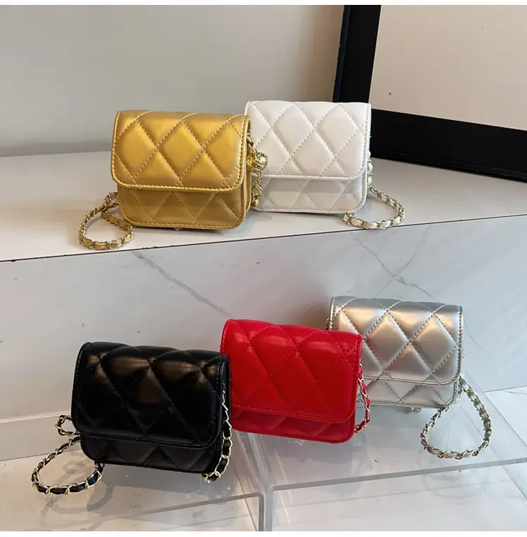 Red Quilted Chain Shoulder Bag for Women — feature 29
