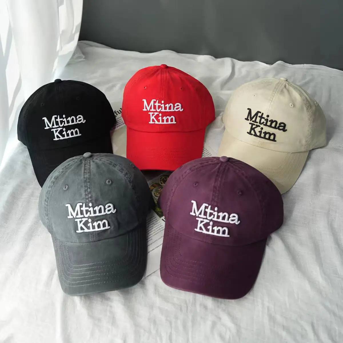 Red Embroidered Baseball Cap for Women — feature 2