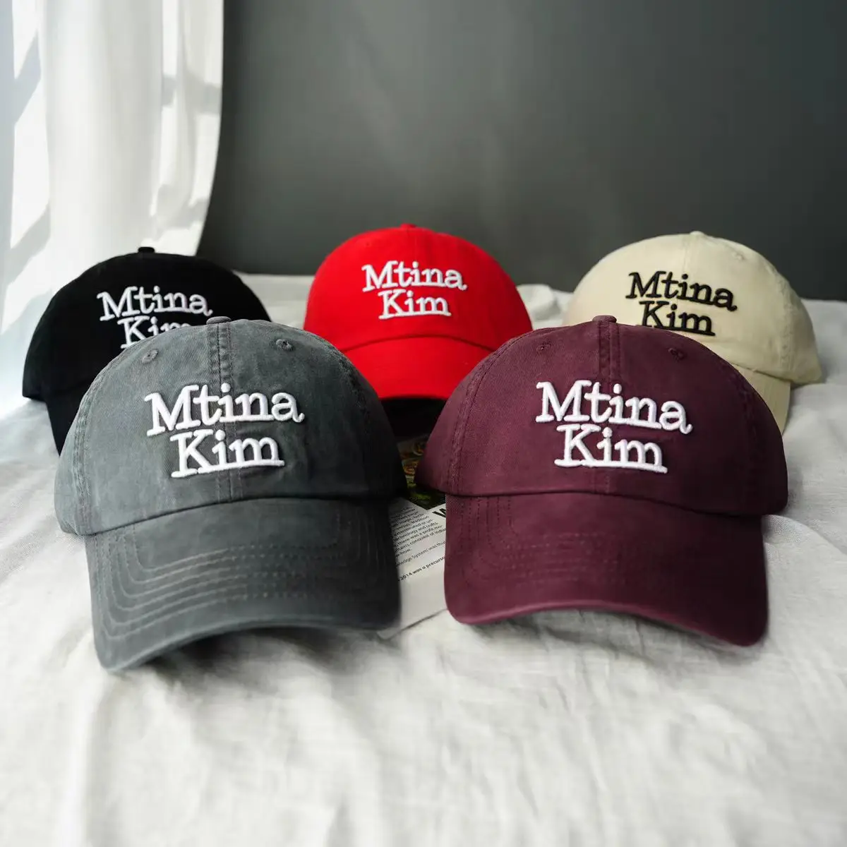 Red Embroidered Baseball Cap for Women — feature 3