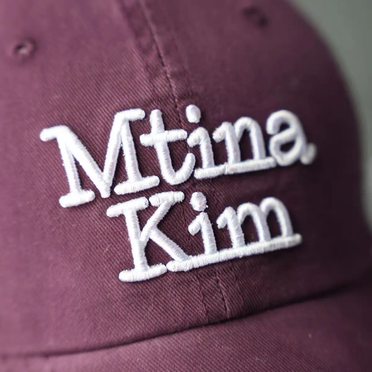 Red Embroidered Baseball Cap for Women — feature 6