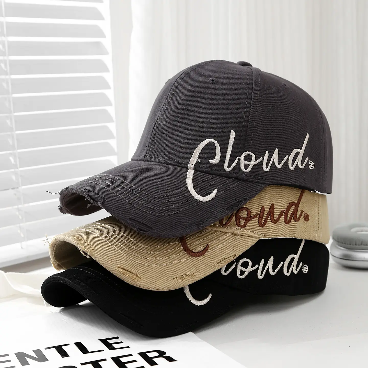 Women's Red Embroidered Baseball Cap Wide Brim Sun Hat - Image 9