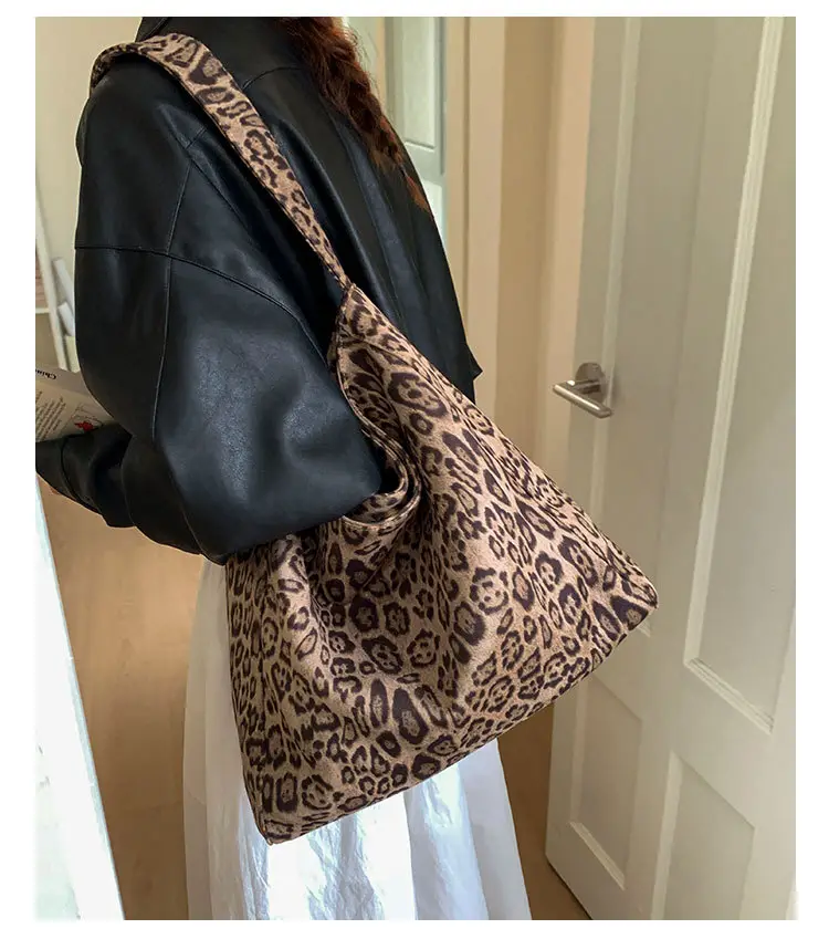 Leopard Print Women's Large Capacity Shoulder Bag — feature 18