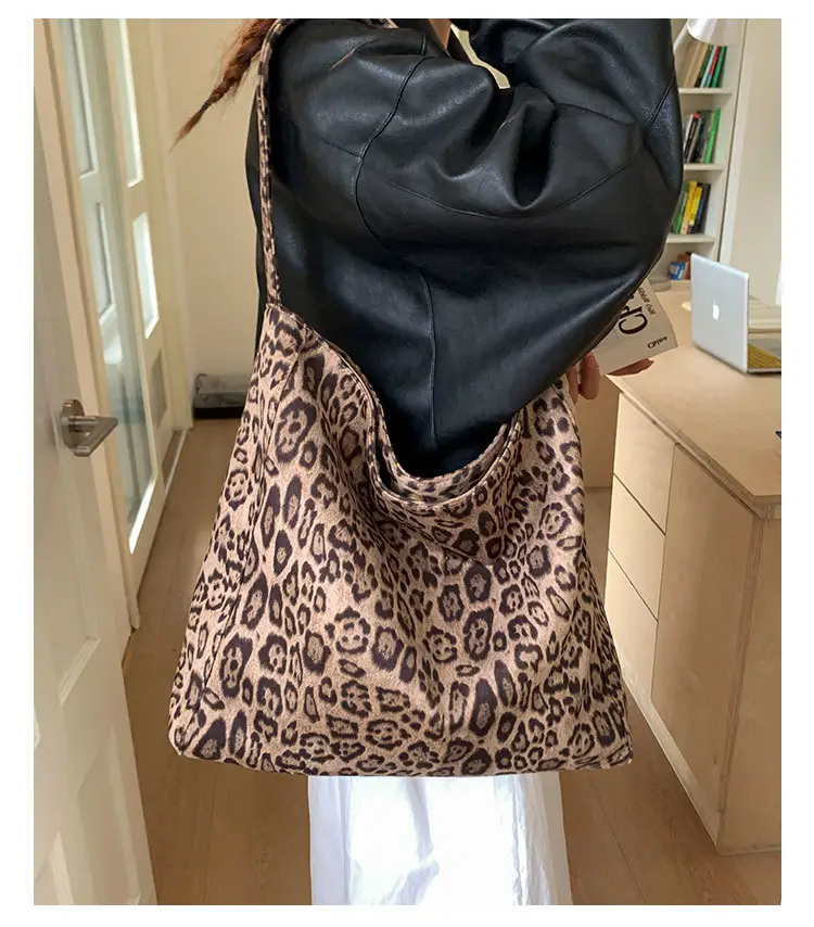 Leopard Print Women's Large Capacity Shoulder Bag — feature 19