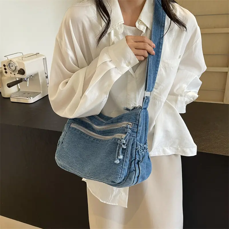New Korean Style Multi-Pocket Crossbody Bag with Large Capacity - Image 6