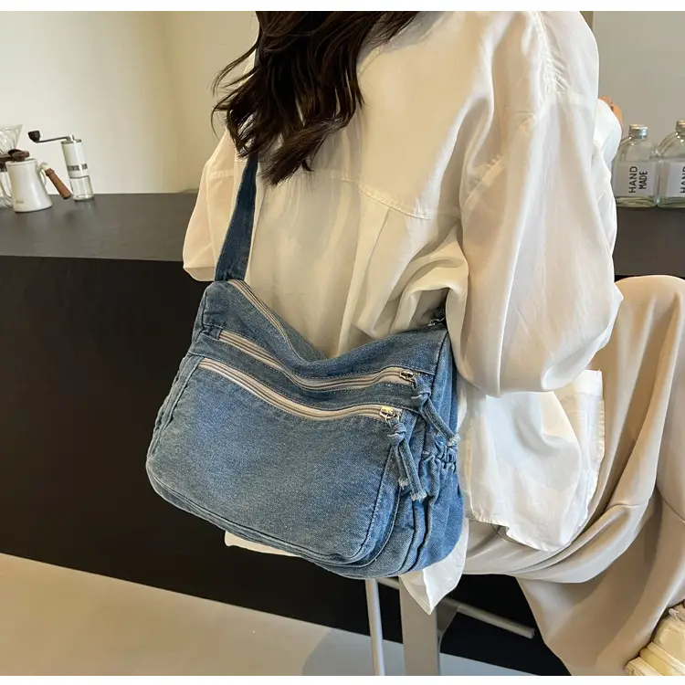 New Korean Style Multi-Pocket Crossbody Bag with Large Capacity — feature 24