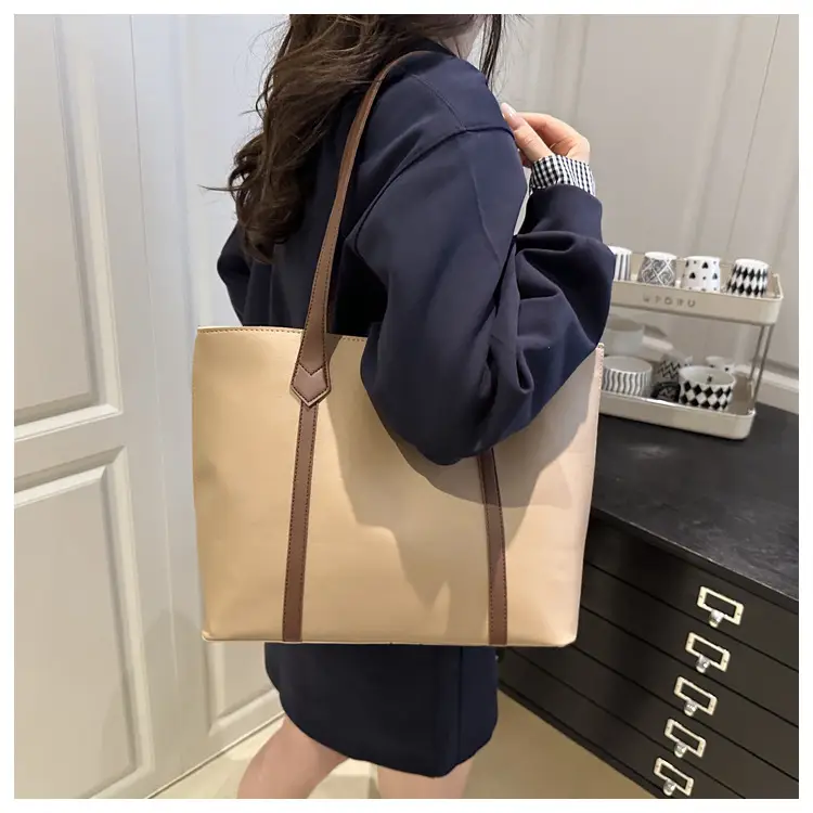 Women's Contrast Stitching Tote Bag Large Capacity Leather Goods — feature 23