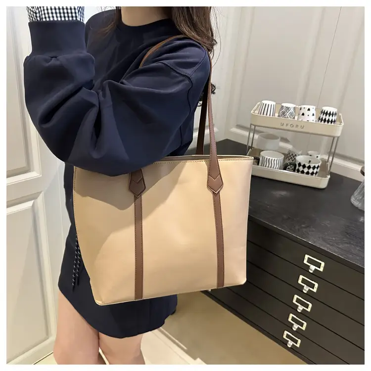 Women's Contrast Stitching Tote Bag Large Capacity Leather Goods — feature 25