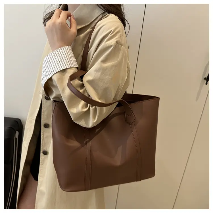 Women's Contrast Stitching Tote Bag Large Capacity Leather Goods — feature 32