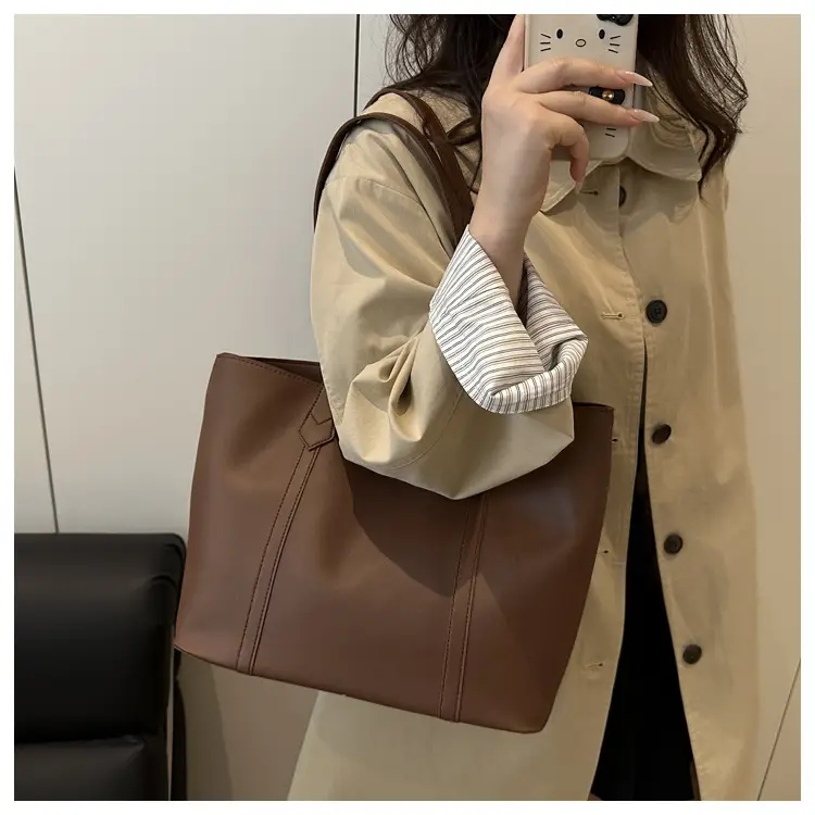 Women's Contrast Stitching Tote Bag Large Capacity Leather Goods — feature 33