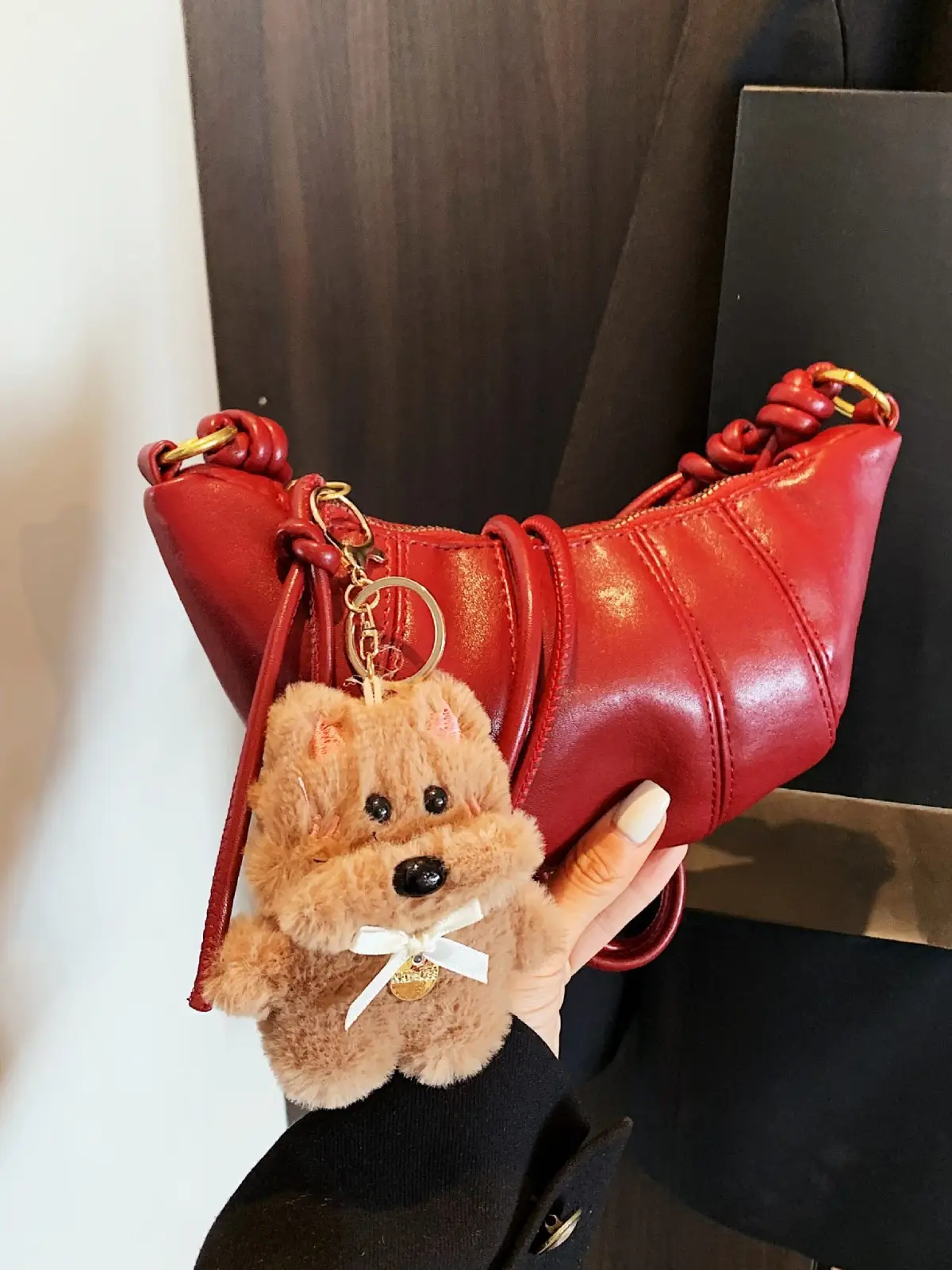 Retro Brown Crossbody Bag with Bear Charm - Image 7