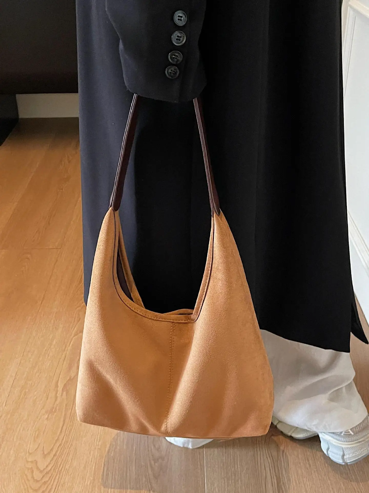 Brown Suede Large Capacity Women's Tote Bag - Image 8