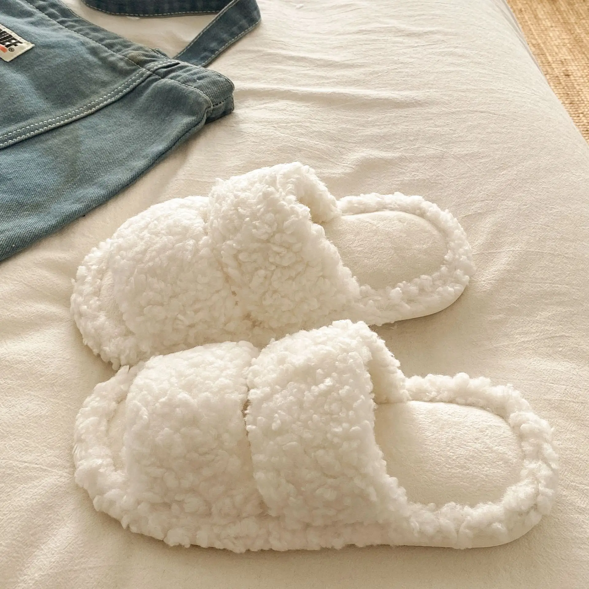 Women's Furry Slippers Retro Cartoon 2025 Winter - Image 2