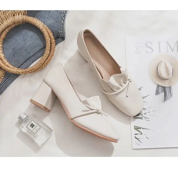 High-Heeled Mary Jane Shoes for Women 2025 New Style Small Fragrant Style Versatile Thick Heel One-Leg Pearl Buckle French Shoes for Women — feature 4