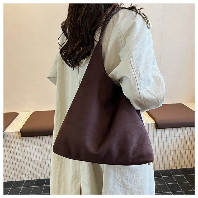 Retro Niche Suede Armpit Bag Women 2025 — feature 16
