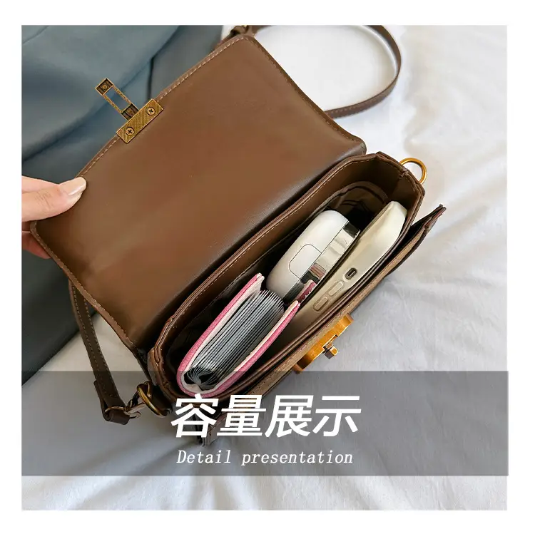 Women's New Retro Square Shoulder Bag Brown Leather — feature 7