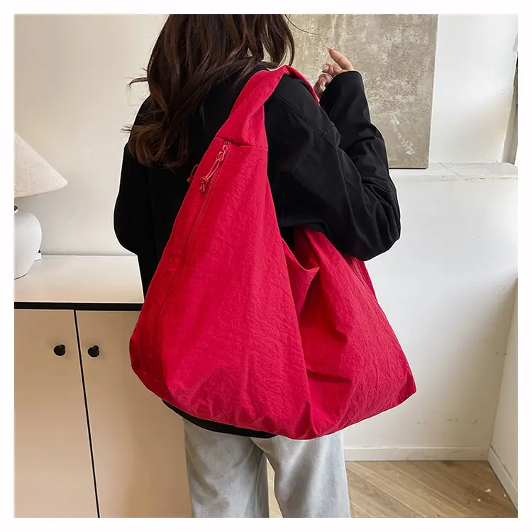 Red Canvas Large Bag for Women Outdoor Carry — feature 15
