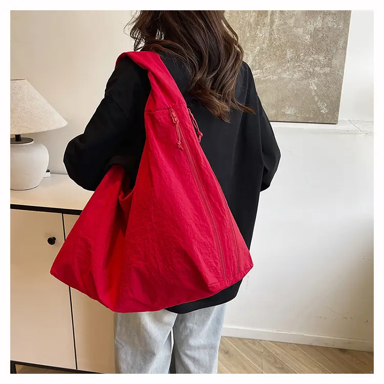 Red Canvas Large Bag for Women Outdoor Carry — feature 17