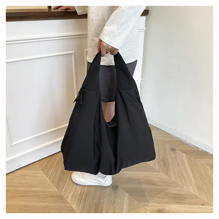 Red Canvas Large Bag for Women Outdoor Carry — feature 21