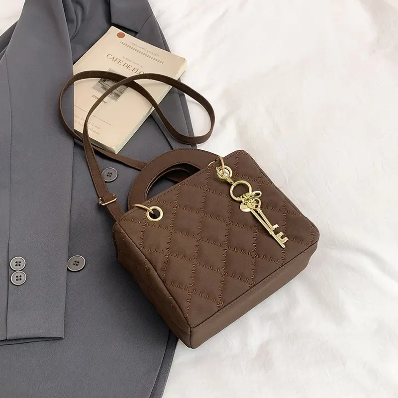 Elegant Embroidery Shoulder Bag for Women Brown - Image 4