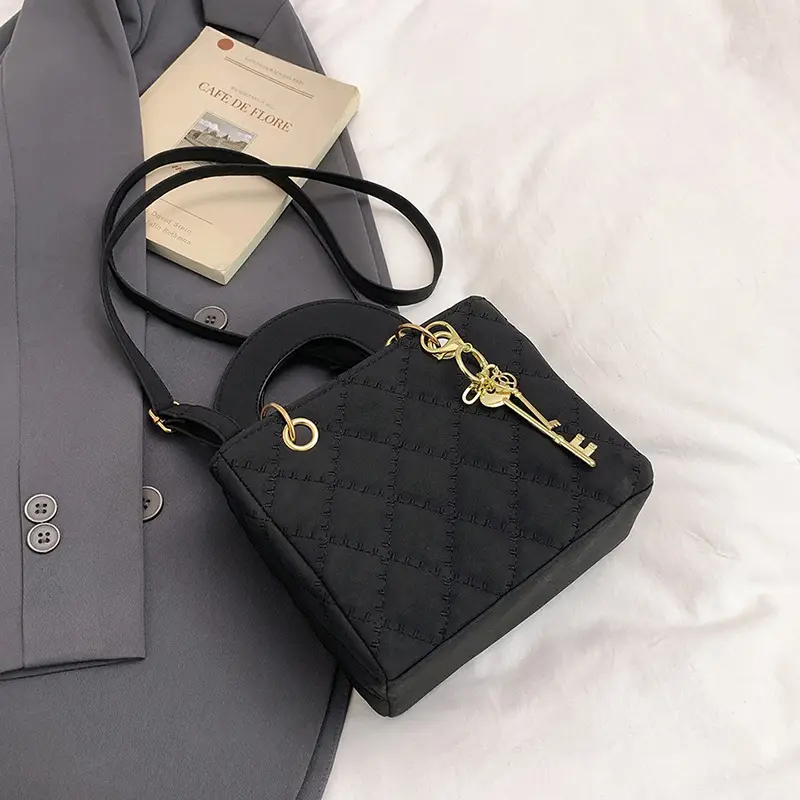 Elegant Embroidery Shoulder Bag for Women Brown - Image 5