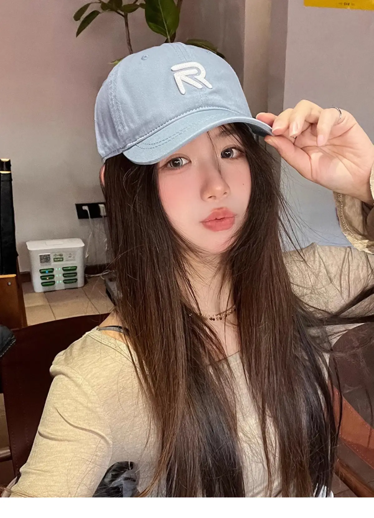 Japanese Retro Baseball Cap for Women with Sunshade — feature 3
