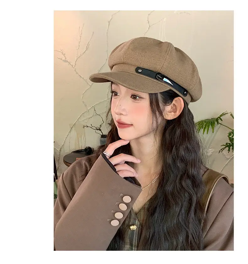 Vintage British Belt Buckle Duckbill Beret for Women — feature 13