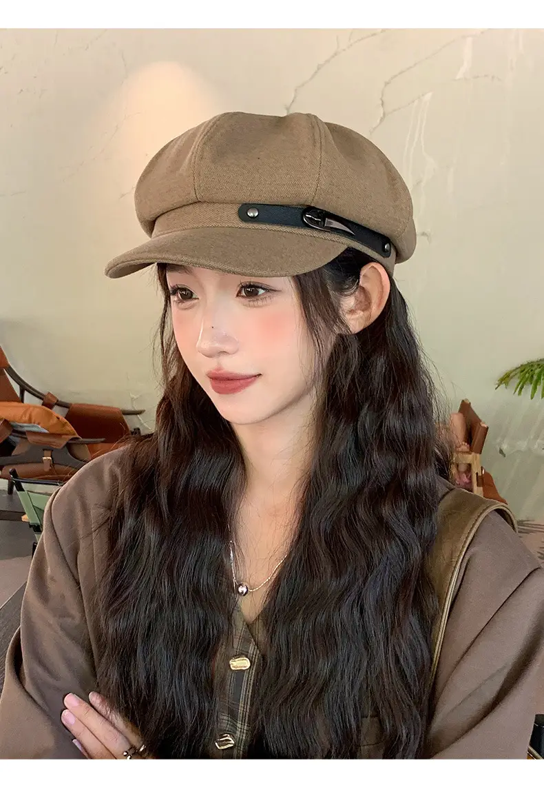 Vintage British Belt Buckle Duckbill Beret for Women — feature 9