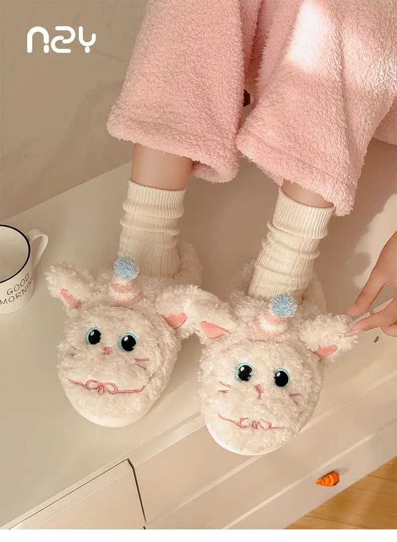 Qidan Shoe Factory Cotton Slippers for Women Autumn and Winter Cute Home Warm Indoor and Outdoor Wear Furry Cotton Slippers for Women — feature 1