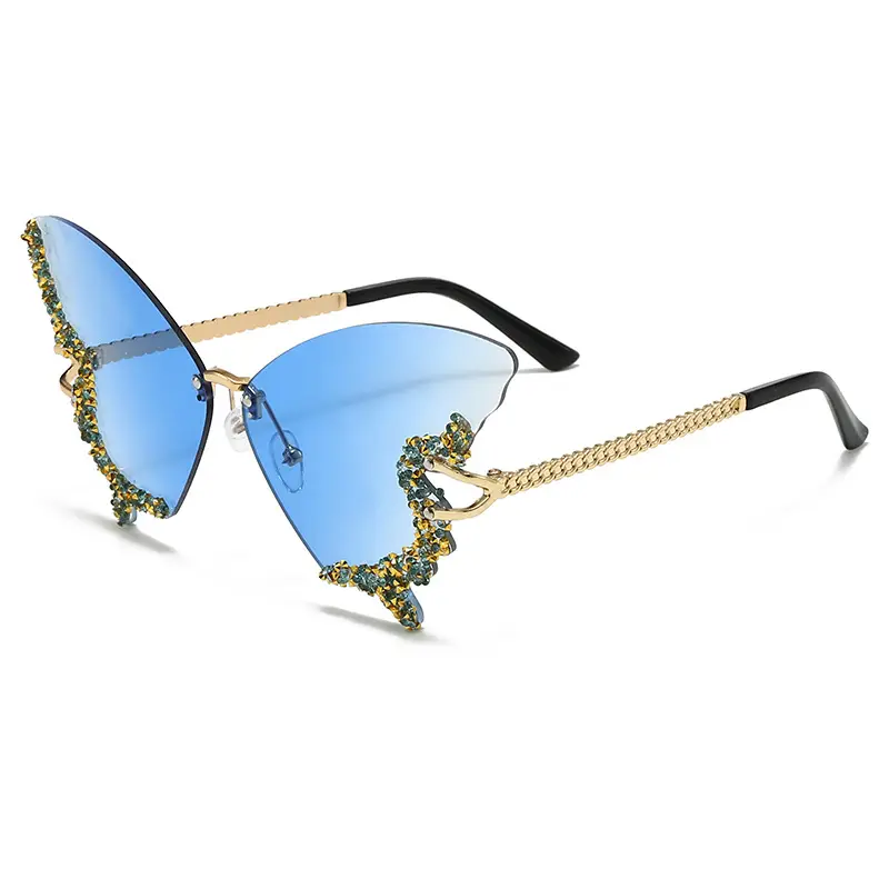 Butterfly-Shaped Diamond Sunglasses for Women - Image 6