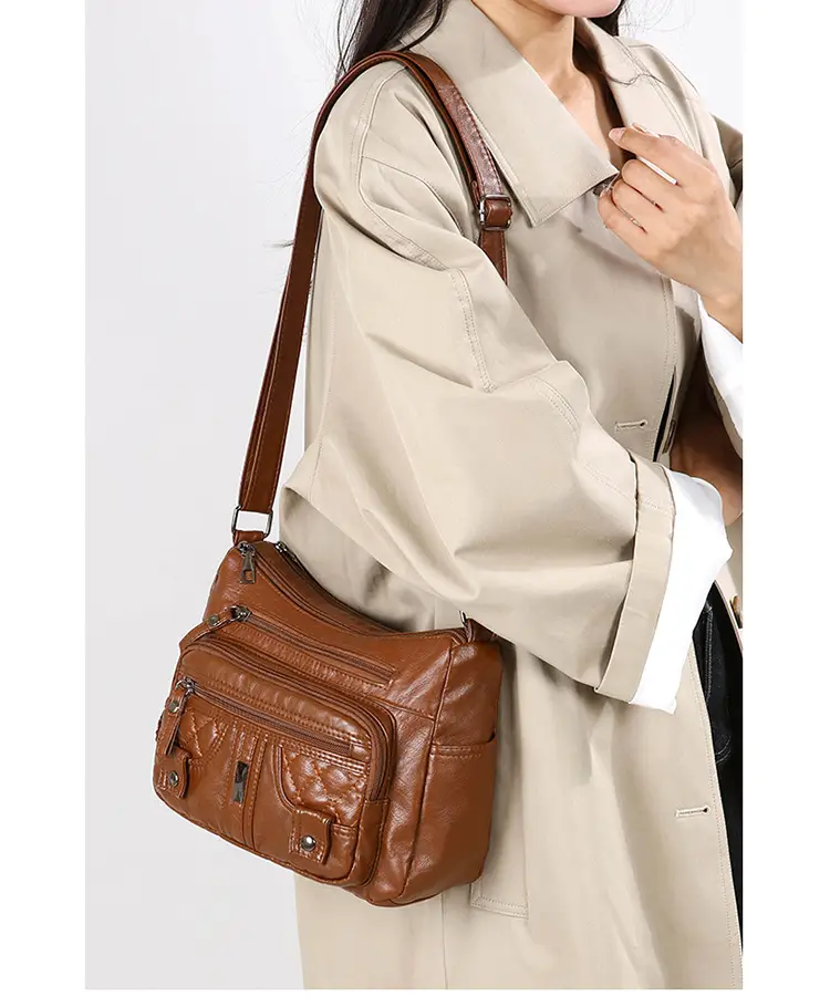 Brown Quilted Shoulder Crossbody Bag Large Capacity — feature 39