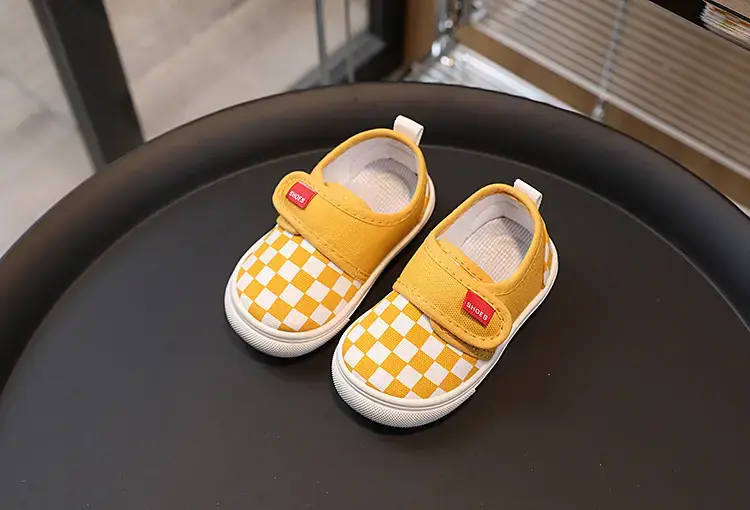 Children's Checkered Canvas Slip-On Shoes for Kids — feature 7