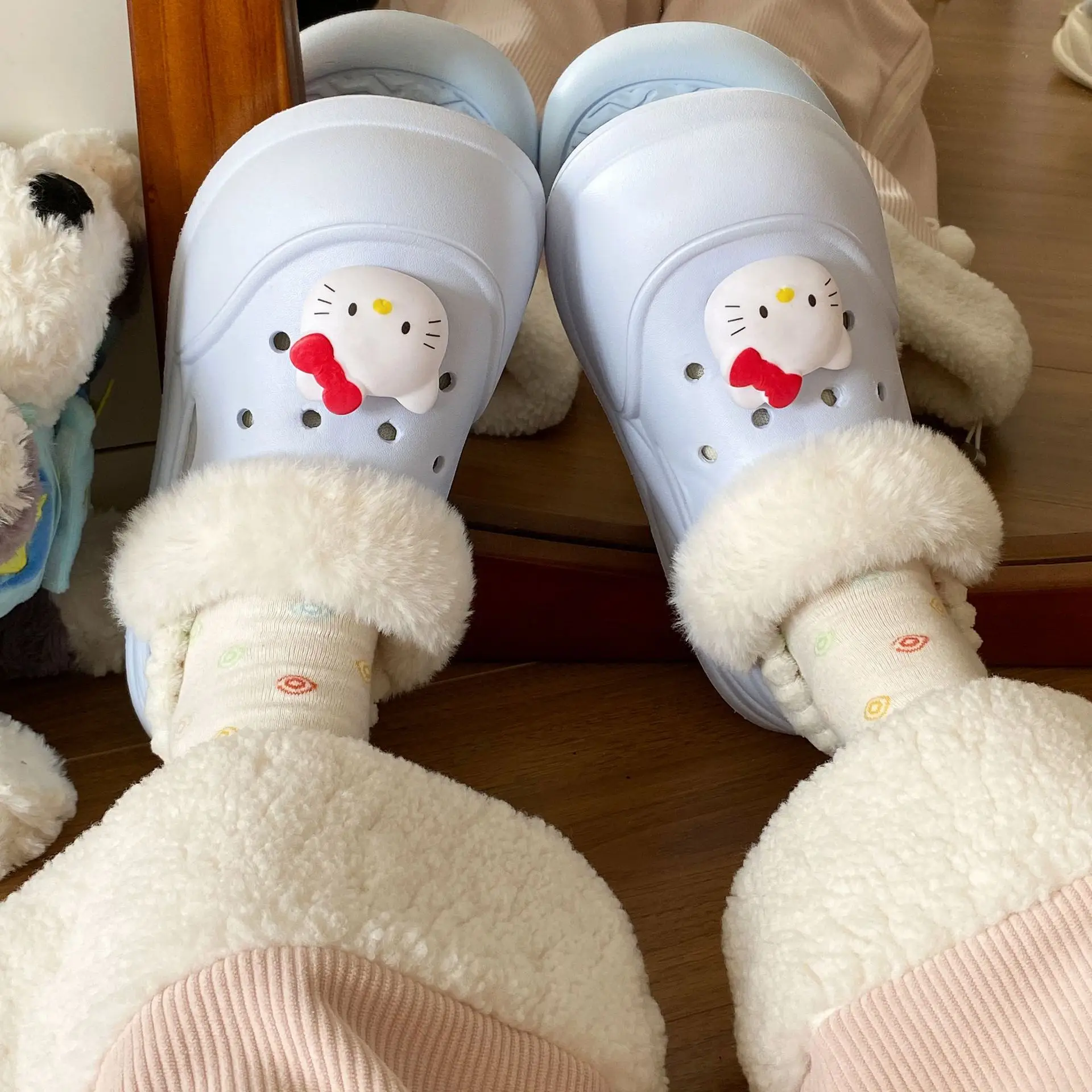Women's Fleece Lined Winter Slippers with Hello Kitty Design - Image 8
