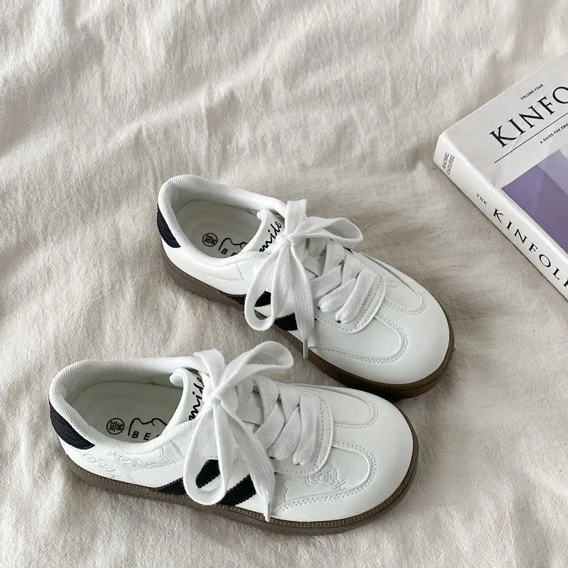Bell Cat Big Toe Bread Shoes Comfortable German Training Shoes for Women 2025 Dad Sports Casual Shoes White Shoes Trend - Image 3