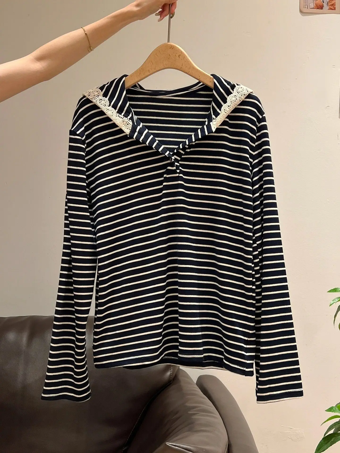 Women Long Sleeve Striped Hoodie with Lace Trim 2025