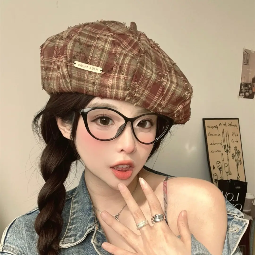 Women Plaid Beret Face Cap Retro British Newsboy Forward