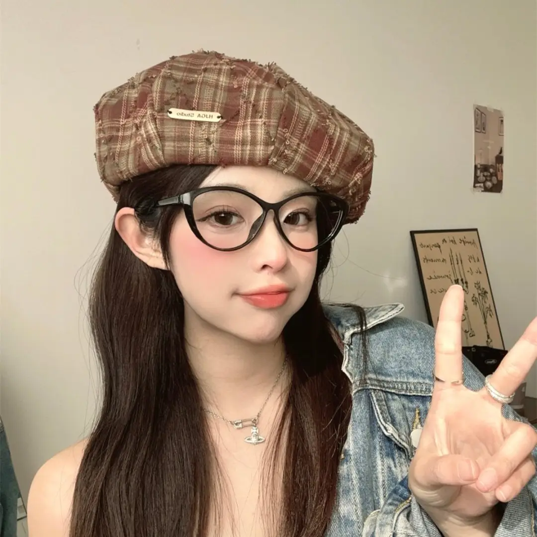 Women Plaid Beret Face Cap Retro British Newsboy Forward