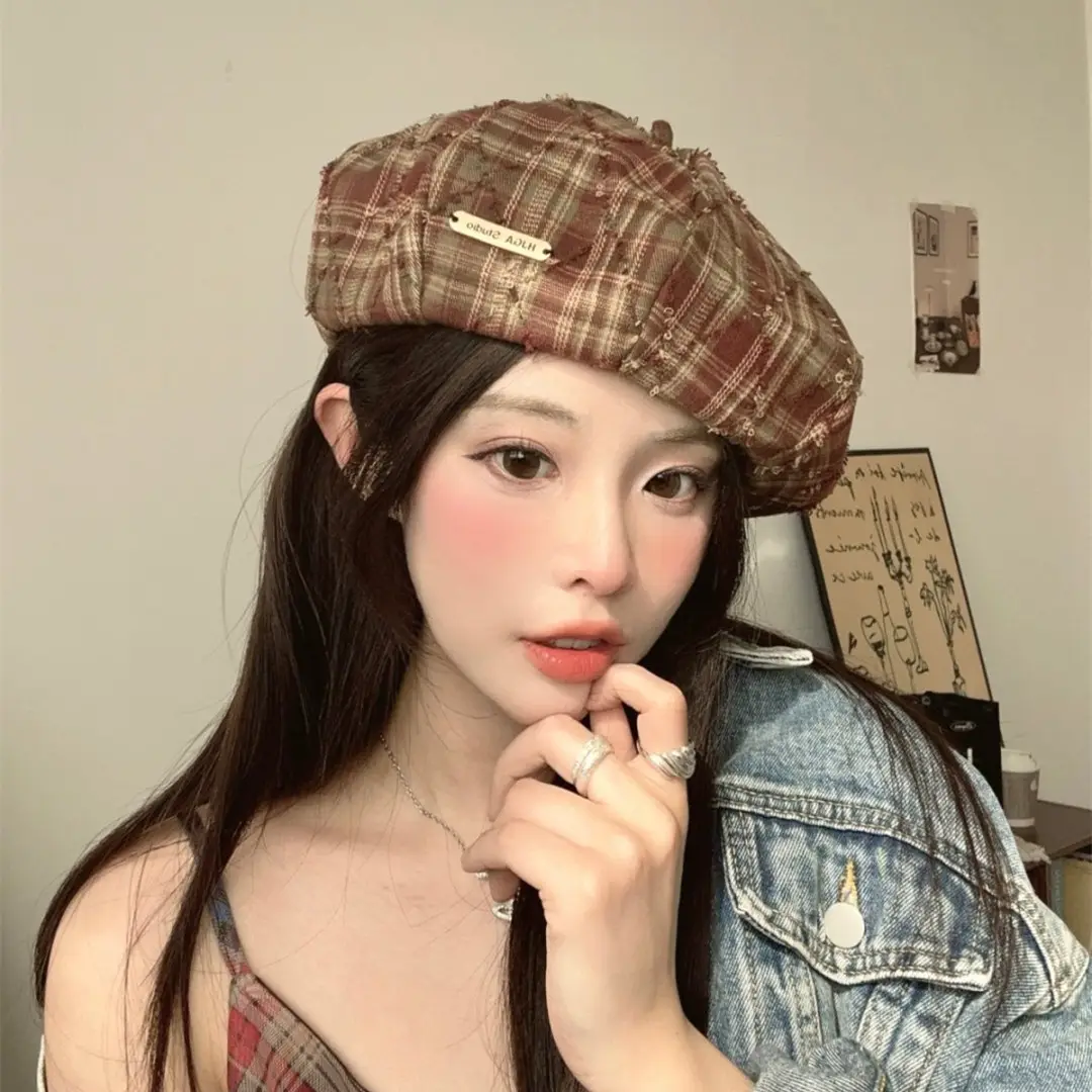Women Plaid Beret Face Cap Retro British Newsboy Forward — feature 12