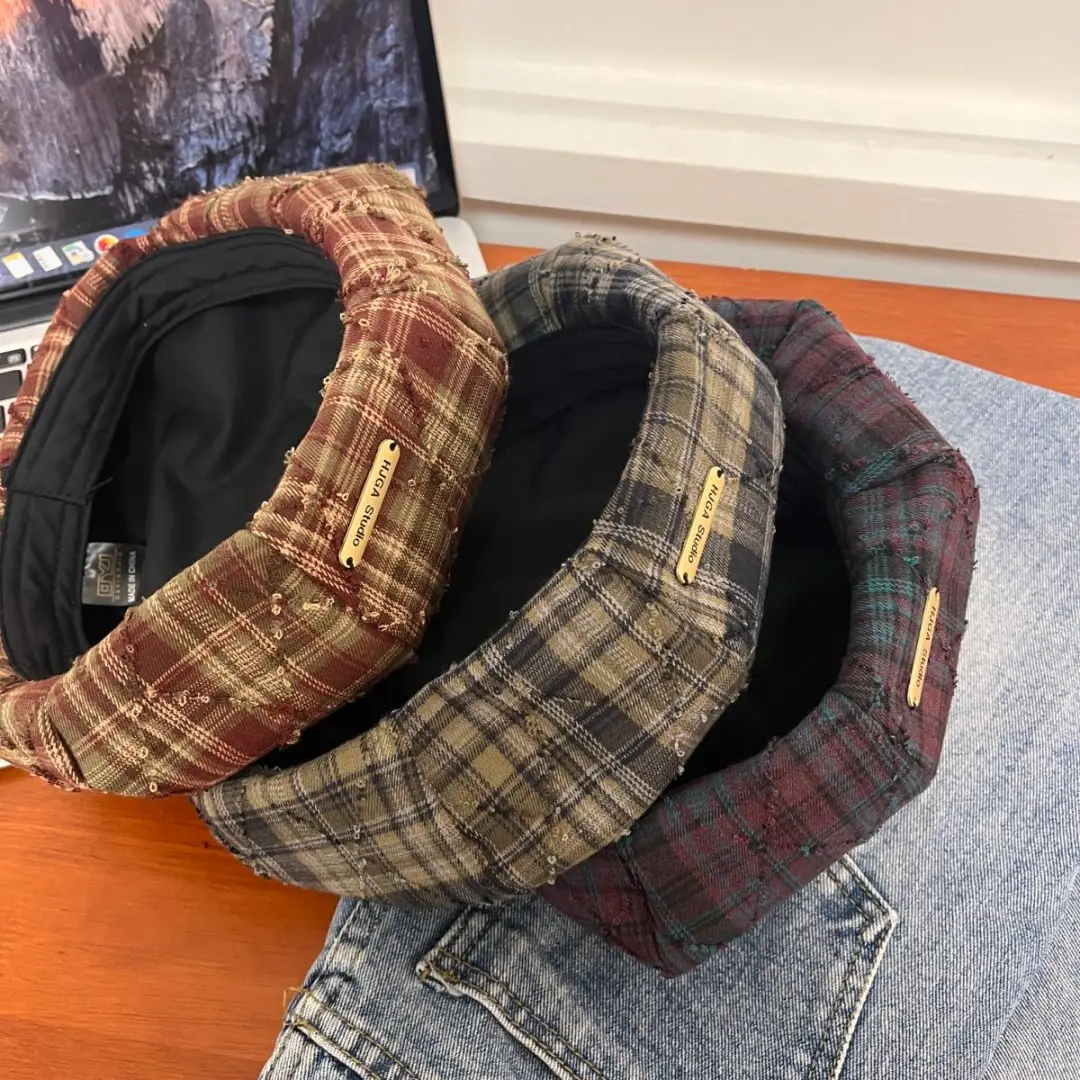 Women Plaid Beret Face Cap Retro British Newsboy Forward — feature 15