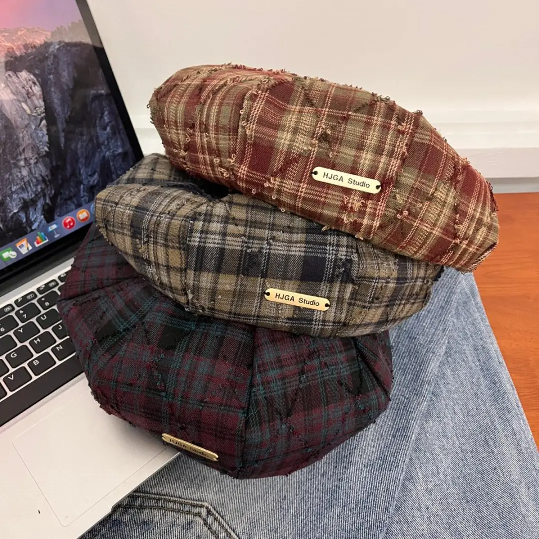 Women Plaid Beret Face Cap Retro British Newsboy Forward — feature 24