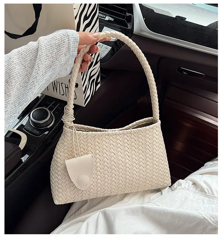 Light Brown Woven Shoulder Bag for Women 2025 — feature 2