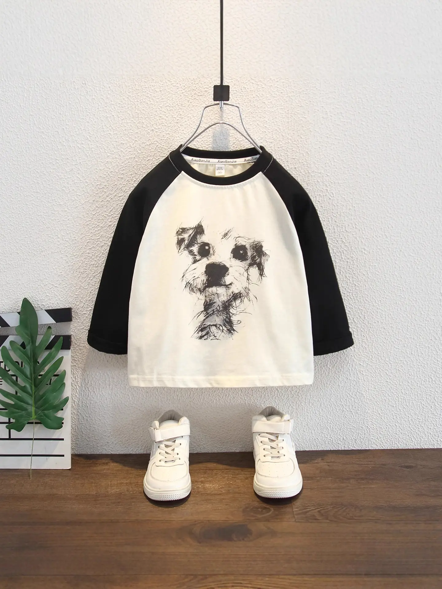 Boys Long Sleeve Cartoon T-Shirt White Black Medium Small - Image 5