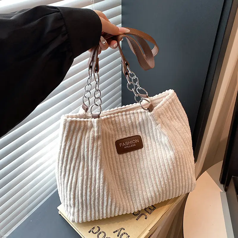 Large Capacity Corduroy Chain Shoulder Bag Women - Image 6