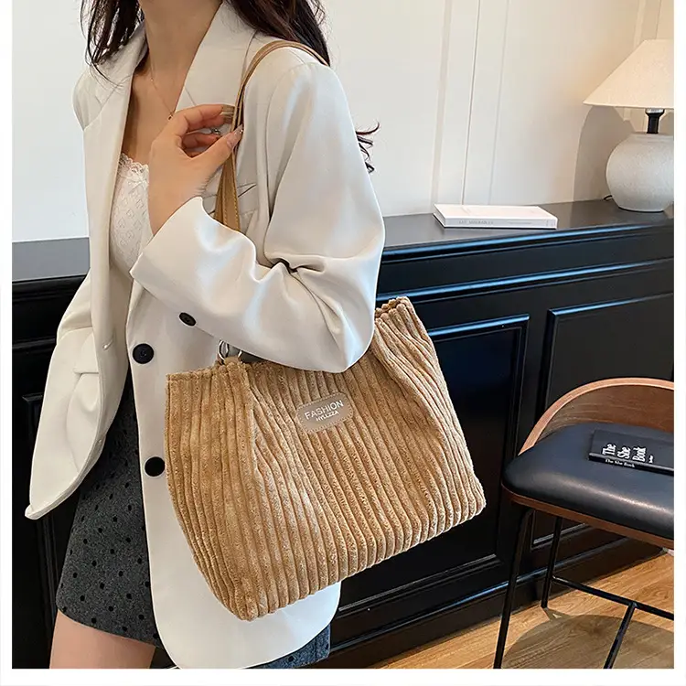 Large Capacity Corduroy Chain Shoulder Bag Women — feature 14