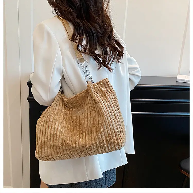 Large Capacity Corduroy Chain Shoulder Bag Women — feature 15