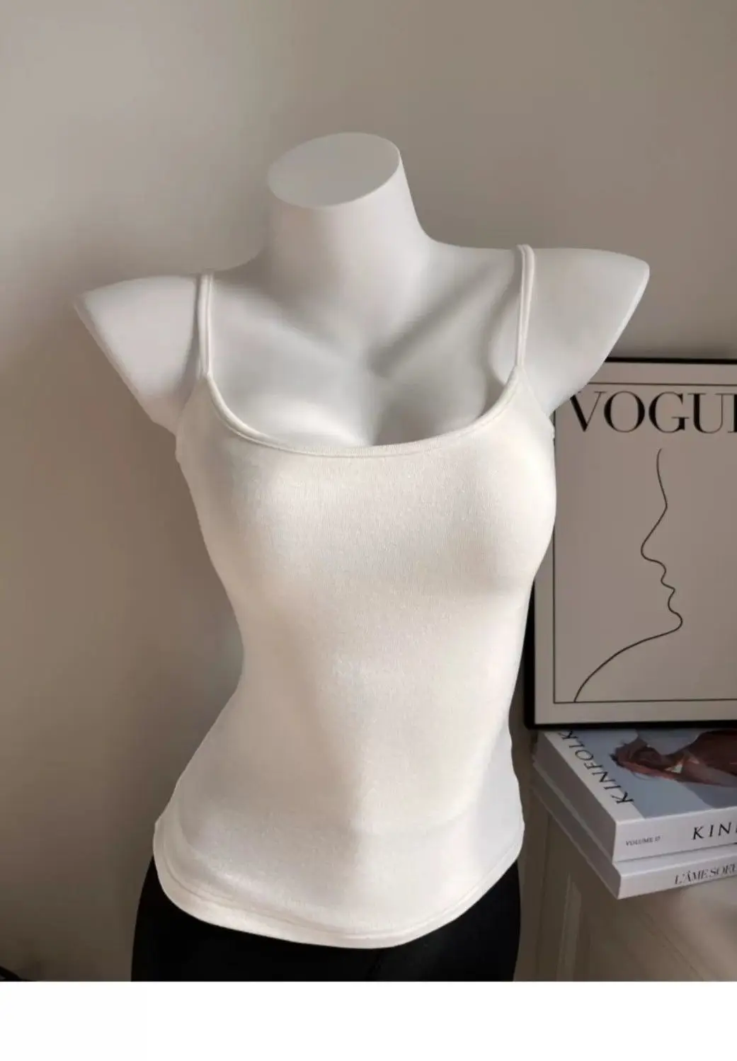 Early Autumn New Brushed Camisole for Women with Breast Pads, Sexy Slim Outer Wear and Thickened Design Top — feature 6