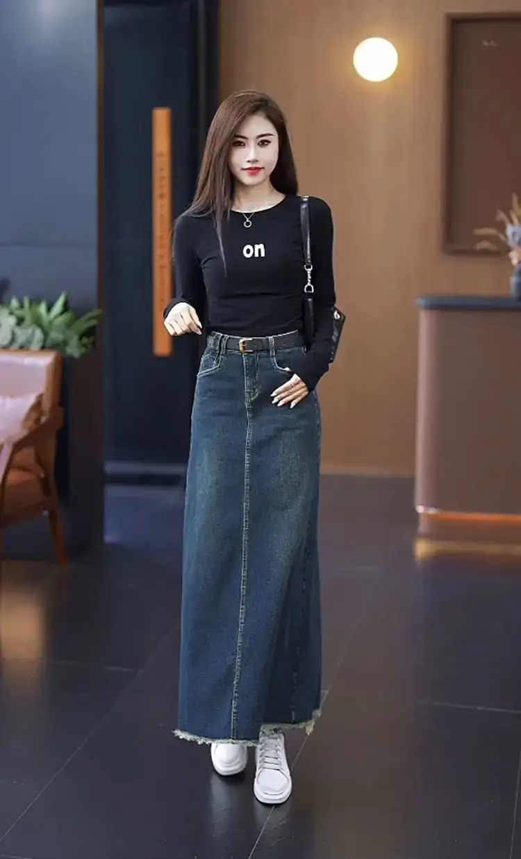 Women A-Line Dark Blue Denim Skirt 2025 — feature 9