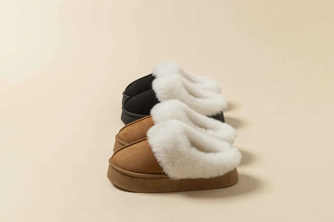 Winter Simple Warm Plush Cotton Slippers with Non-Shedding Design for Couples Thick-Soled Non-Slip Home Indoor Cotton Shoes for Women — feature 1