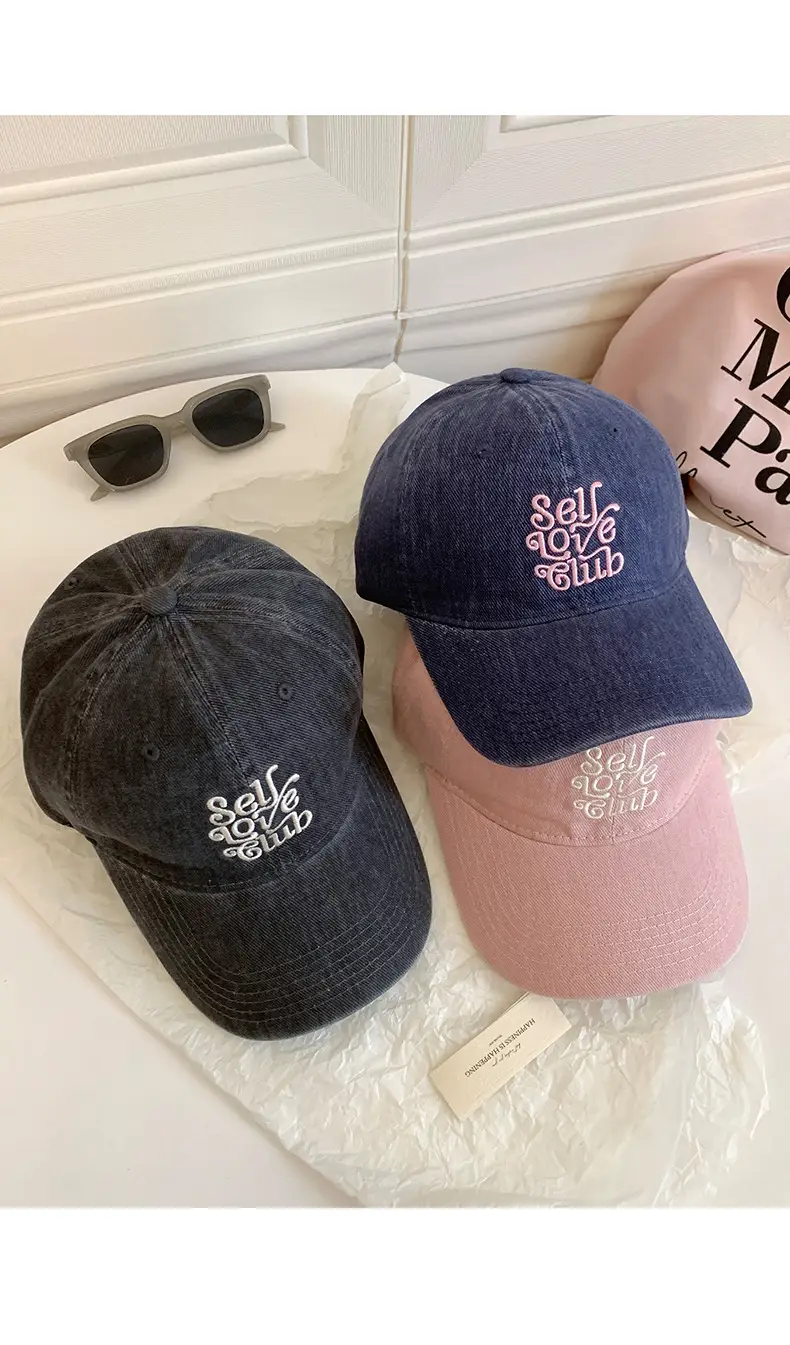 Black Embroidered Baseball Cap for Women 2025 — feature 11