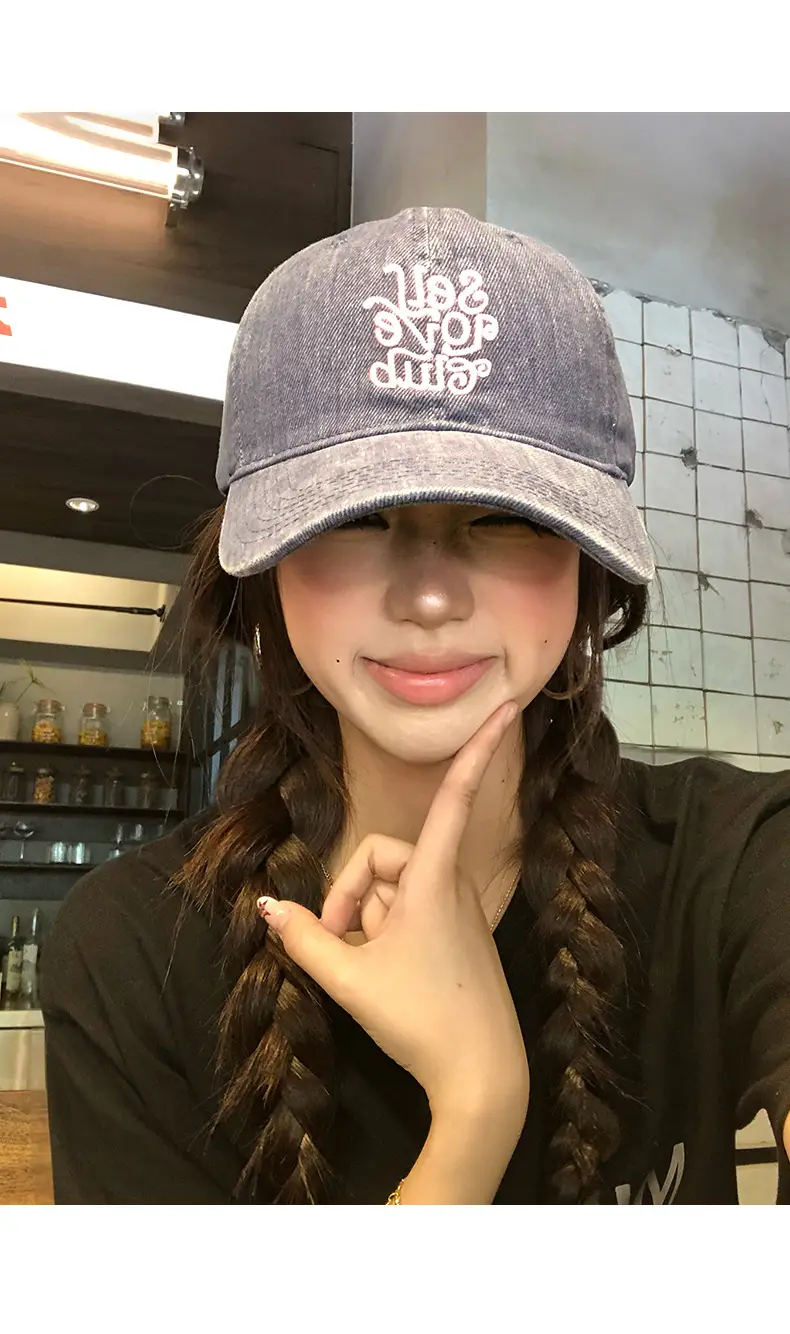 Black Embroidered Baseball Cap for Women 2025 — feature 6