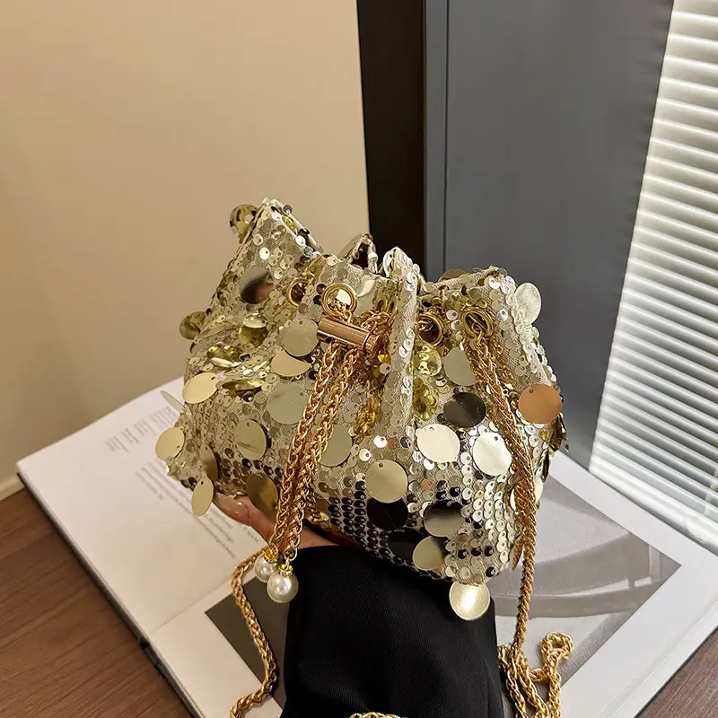 2025 Women's Sparkly Personalized Bucket Bag - Image 3